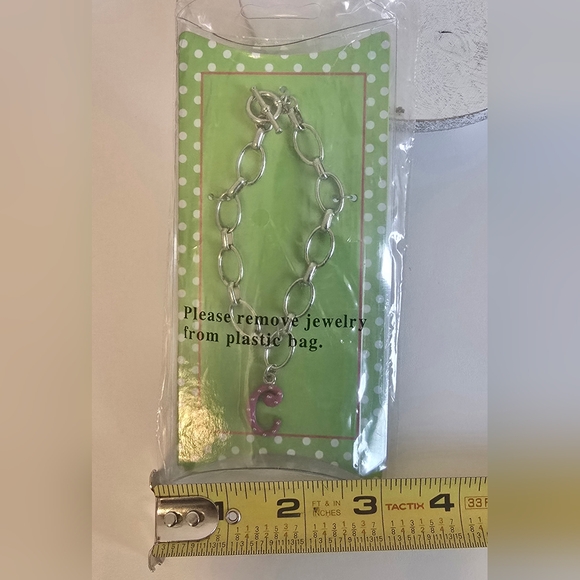 ⭐️ C, Silver Toned Oval Link Toggle Clasp Bracelet, Letter "C" Charm, Bracelet - Picture 9 of 10